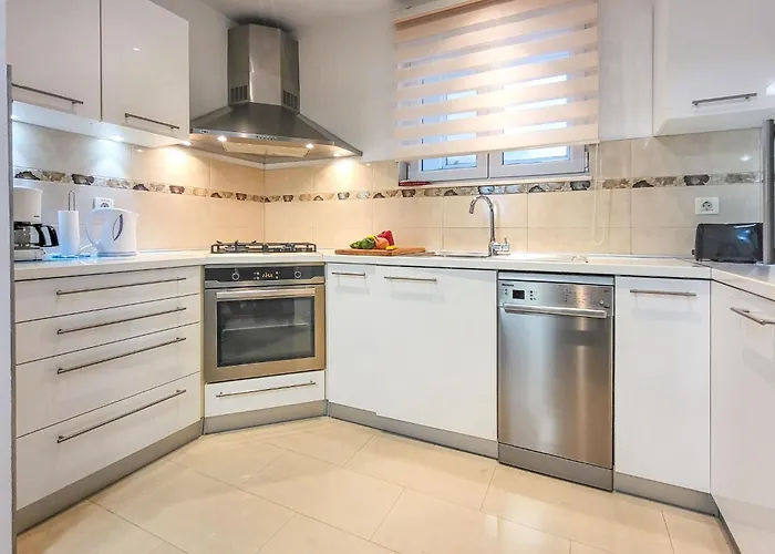 Kolar By Interhome * Novi Vinodolski