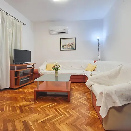 Kolar By Interhome Apartment